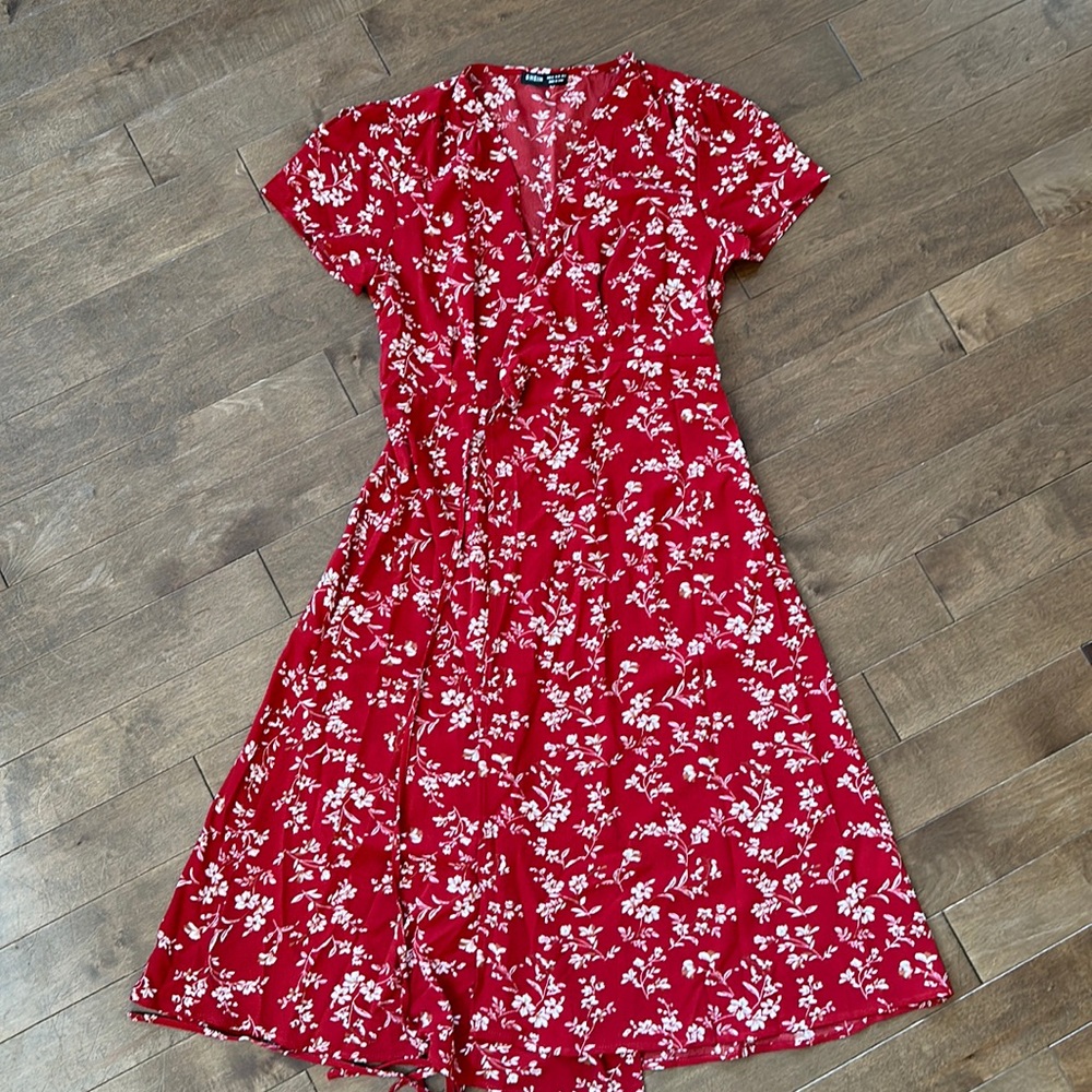 Shein floral wrap-dress.  NWOT.